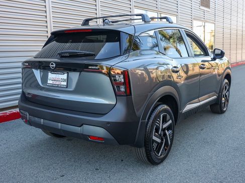 New 2026 Nissan Kicks SV image 4