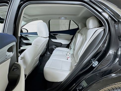 New 2026 Buick Envision Avenir image 13