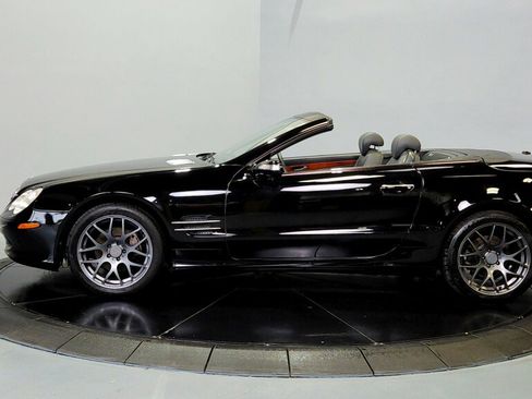 Used 2005 Mercedes-Benz SL 500 image 4