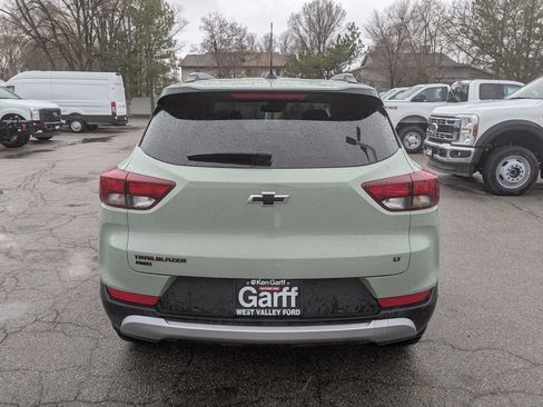 Used 2025 Chevrolet TrailBlazer LT w/ Convenience Package image 5