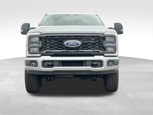 Used 2024 Ford F250 XL w/ STX Appearance Package image 5