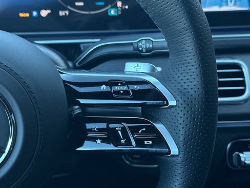 New 2026 Mercedes-Benz GLS 450 4MATIC image 26