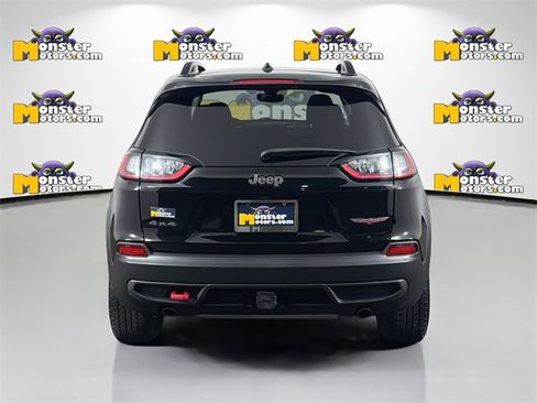 Used 2022 Jeep Cherokee Trailhawk w/ Trailer Tow Group image 6