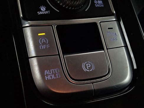 Used 2021 Kia Telluride LX image 20