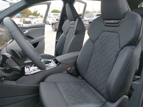 New 2027 Audi SQ6 e-tron Premium Plus AWD/4WD image 15
