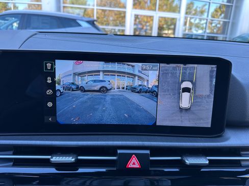 New 2026 Kia Sportage X-Line w/ X-Line Technology Package image 49