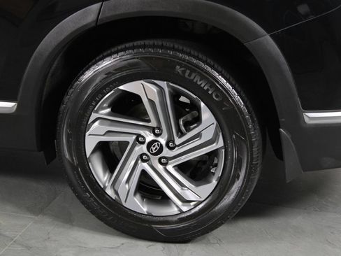 Certified 2023 Hyundai Santa Fe SEL w/ Premium Package FWD image 15