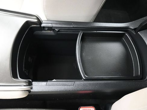 Used 2018 Honda Accord EX-L image 27