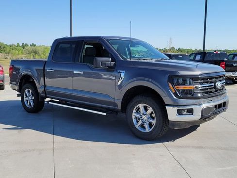 Used 2025 Ford F150 XLT w/ Equipment Group 301A Standard AWD/4WD image 4