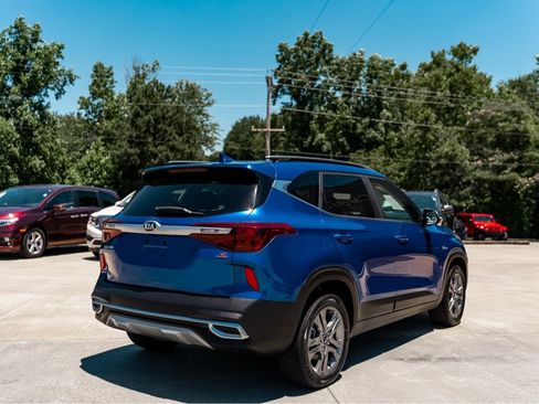 Used 2021 Kia Seltos S AWD/4WD image 5