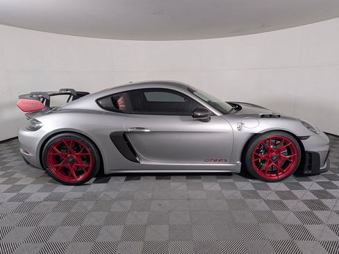 Used 2025 Porsche 718 Cayman GT4 RS RWD image 8