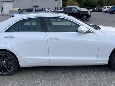 Used 2018 Cadillac ATS Premium Luxury image 4
