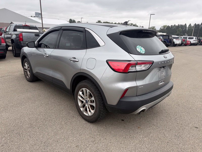 Used 2022 Ford Escape SE AWD/4WD image 15