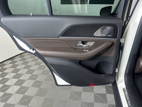 Certified 2023 Mercedes-Benz GLE 350 w/ Premium Package image 24