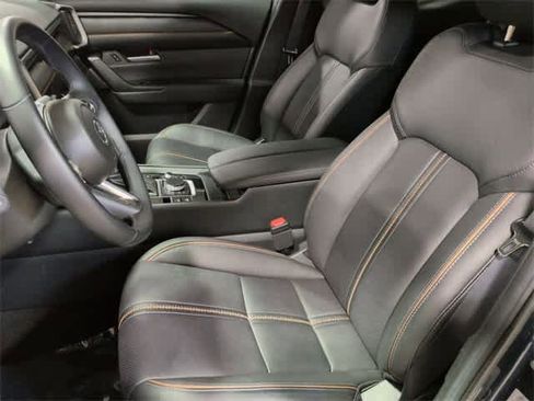 Used 2025 MAZDA CX-50 AWD 2.5 Hybrid w/ Premium Pkg image 17