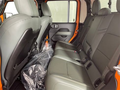 New 2025 Jeep Gladiator Mojave w/ Steel Bumper Group image 4