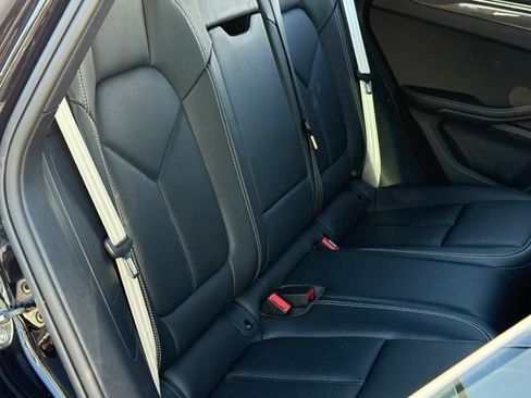 Used 2025 Porsche Macan AWD/4WD image 20