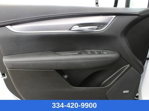 Used 2023 Cadillac XT5 Luxury image 15