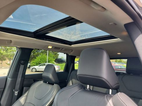 Used 2025 INFINITI QX60 Luxe image 25