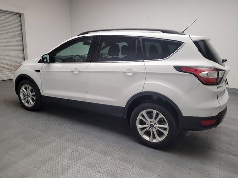 Used 2017 Ford Escape SE w/ SE Leather Comfort Package image 3