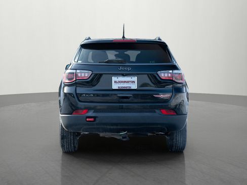 Used 2020 Jeep Compass Trailhawk image 6