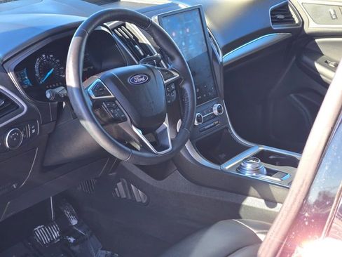 Used 2022 Ford Edge SEL w/ Convenience Package image 24