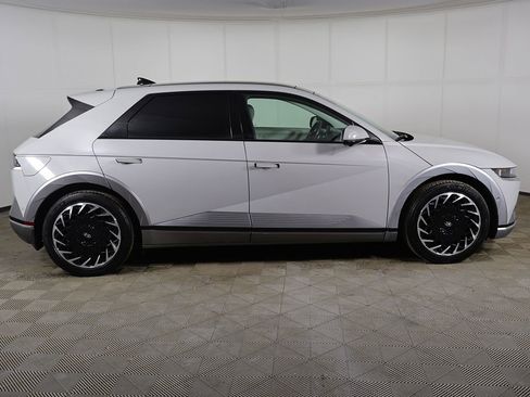 Used 2023 Hyundai Ioniq 5 Limited AWD/4WD image 19