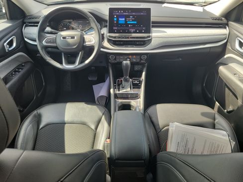Used 2022 Jeep Compass Latitude w/ Convenience Group FWD image 10