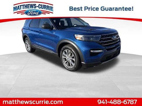 Used 2022 Ford Explorer XLT w/ Equipment Group 202A image 1