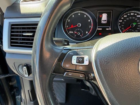 Used 2019 Volkswagen Atlas SE FWD image 31