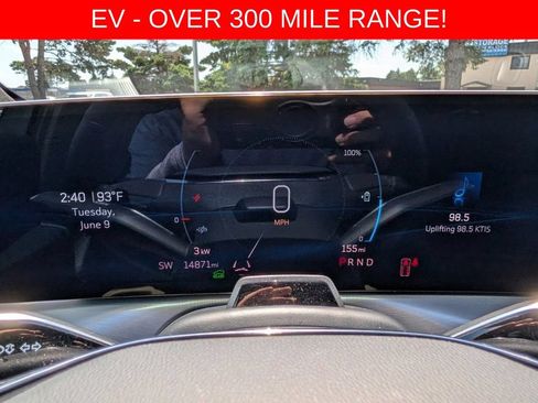 Used 2026 Cadillac Vistiq Sport w/ LPO, Floor Liner Package AWD/4WD image 37