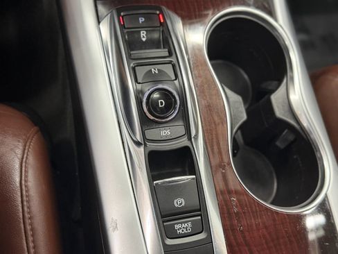 Used 2015 Acura TLX V6 w/ Technology Package FWD image 32