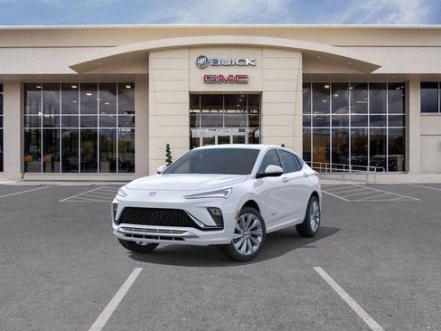 New 2025 Buick Envista Avenir image 8