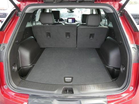 Used 2023 Chevrolet Blazer LT image 16