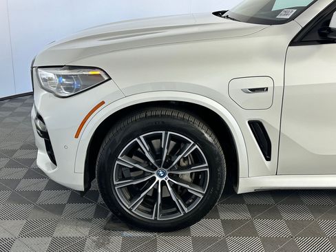 Used 2023 BMW X5 xDrive45e w/ Executive Package image 9