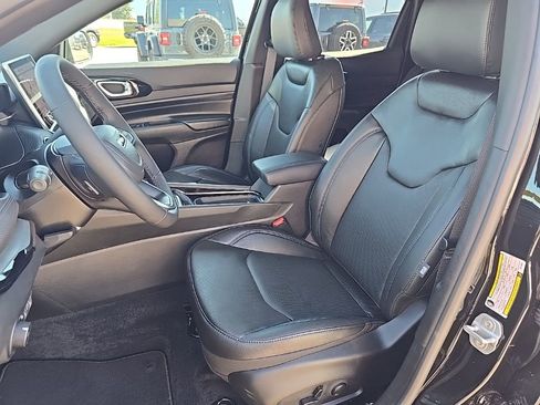 New 2025 Jeep Compass Limited w/ High Altitude Package image 19