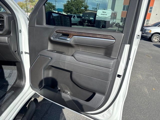 Used 2026 GMC Sierra 1500 Elevation w/ Elevation Select Package AWD/4WD image 33