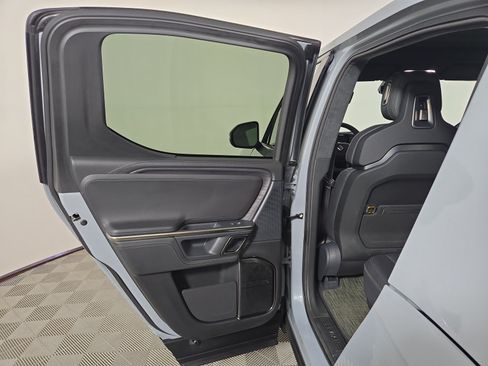 Used 2023 Rivian R1T Adventure Quad AWD/4WD image 17