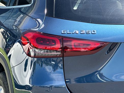 Certified 2023 Mercedes-Benz GLA 250 image 32