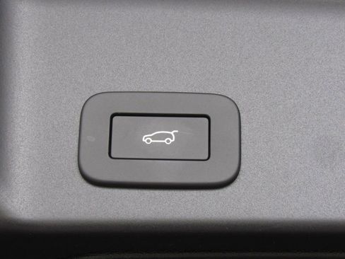 Used 2026 Land Rover Range Rover Evoque Dynamic SE image 21