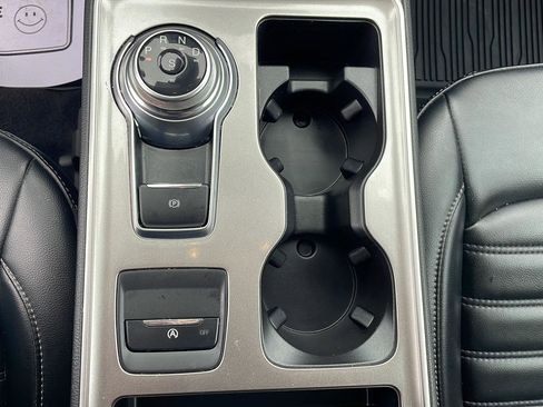 Used 2023 Ford Edge SEL w/ Convenience Package AWD/4WD image 19