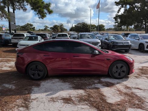 Used 2021 Tesla Model 3 Long Range image 14