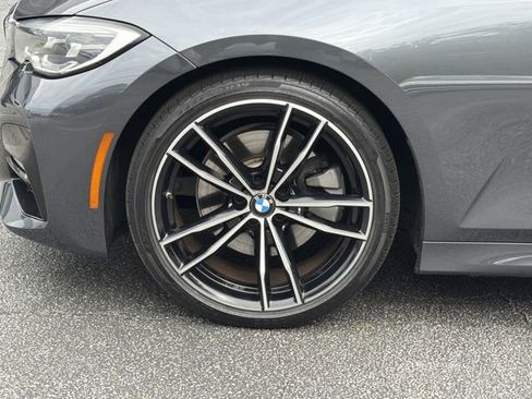 Used 2021 BMW 330i Sedan w/ M Sport Package RWD image 27