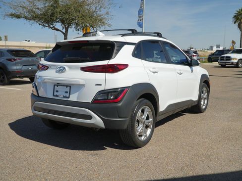 Used 2023 Hyundai Kona SEL image 5