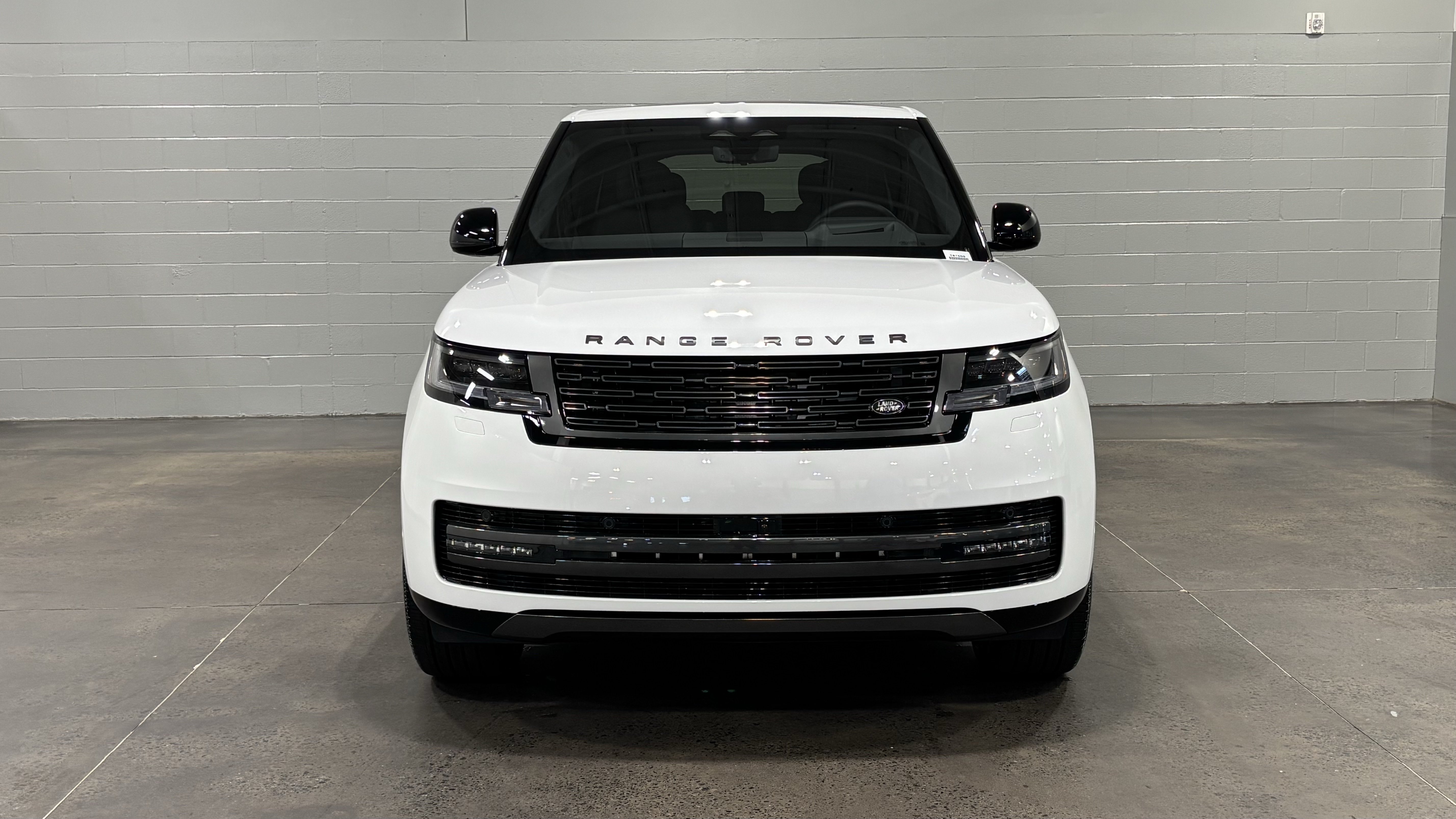 New 2026 Land Rover Range Rover SE AWD/4WD image 9