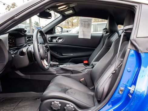 Used 2024 Nissan Z Performance w/ Floor Mat Package image 12