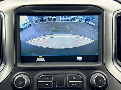 Used 2022 Chevrolet Silverado 1500 LT Trail Boss w/ Bed Protection Package AWD/4WD image 35
