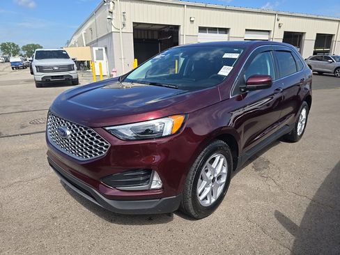 Used 2024 Ford Edge SEL w/ Convenience Package AWD/4WD image 5