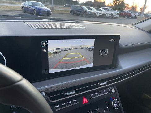 Used 2024 Hyundai Sonata SEL w/ Convenience Package image 17