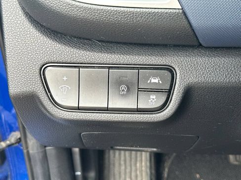 Used 2021 Kia Seltos S AWD/4WD image 19